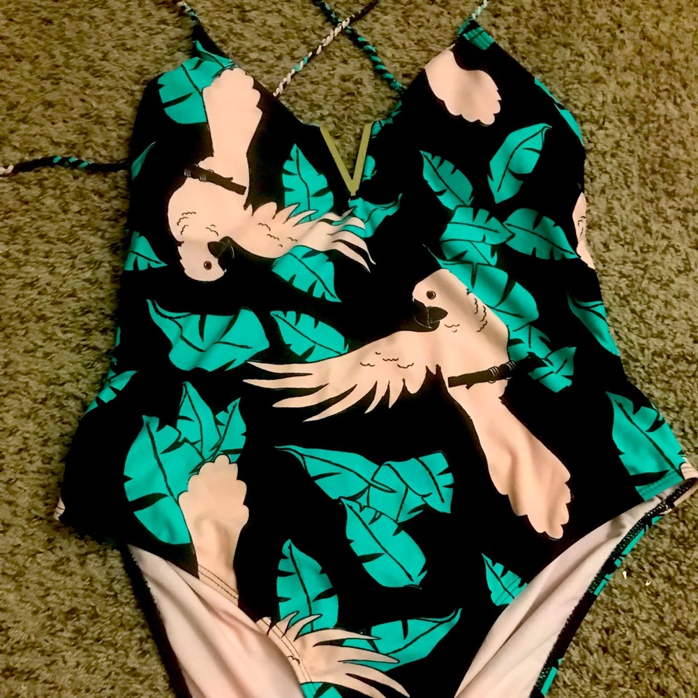 Bathing suit